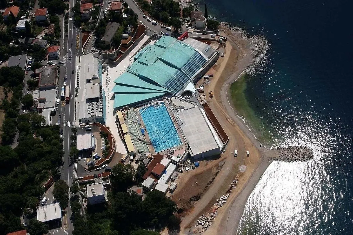 Apartment Romantic Love Nest Near The Beach Rijeka