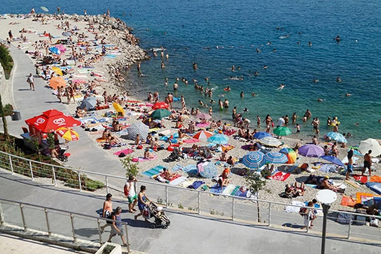 Apartment Romantic Love Nest Near The Beach Rijeka Croatia